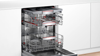 Bosch SMD8YCX02G Series 8 Fully-Integrated Dishwasher image 2