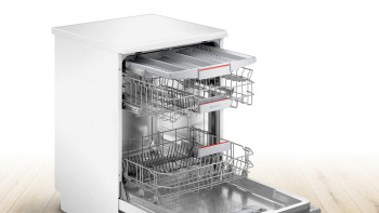 Bosch SMS4HMW00G Series 4 Freestanding Dishwasher image 1