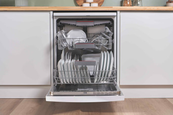 Bosch SMS6ZCW10G Freestanding Dishwasher image 11