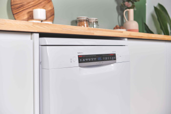 Bosch SMS6ZCW10G Freestanding Dishwasher image 13