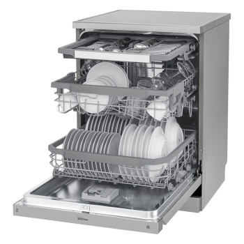 LG TrueSteam™ QuadWash™ DF325FPS Freestanding Dishwasher image 6