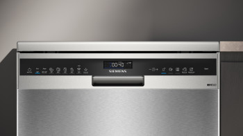 Siemens SN25ZI07CE iQ500 Freestanding Dishwasher image 1