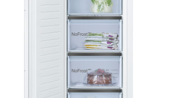 Bosch GIN81HCE0G Series 8 Built-in Freezer image 2