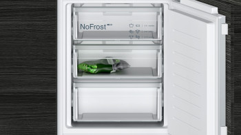 Siemens KI86NHFE0 iQ300 Built-in Fridge Freezer image 3