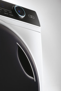 Haier HW100-B14979 Freestanding Washing Machine image 3
