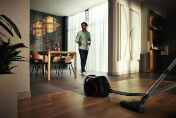 Miele Boost CX1 Bagless Cylinder Vacuum Cleaner image 19