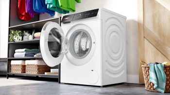 Bosch WGB256A1GB Series 8 10kg Washing Machine image 2