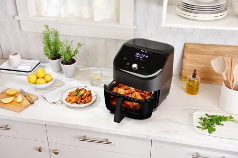 Quiet Mark | Instant Vortex Plus Air Fryer with ClearCook