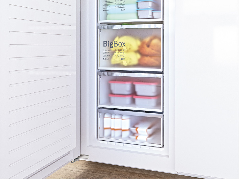 Quiet Mark | Bosch GIN81AEF0G Series 6 Built-in Freezer