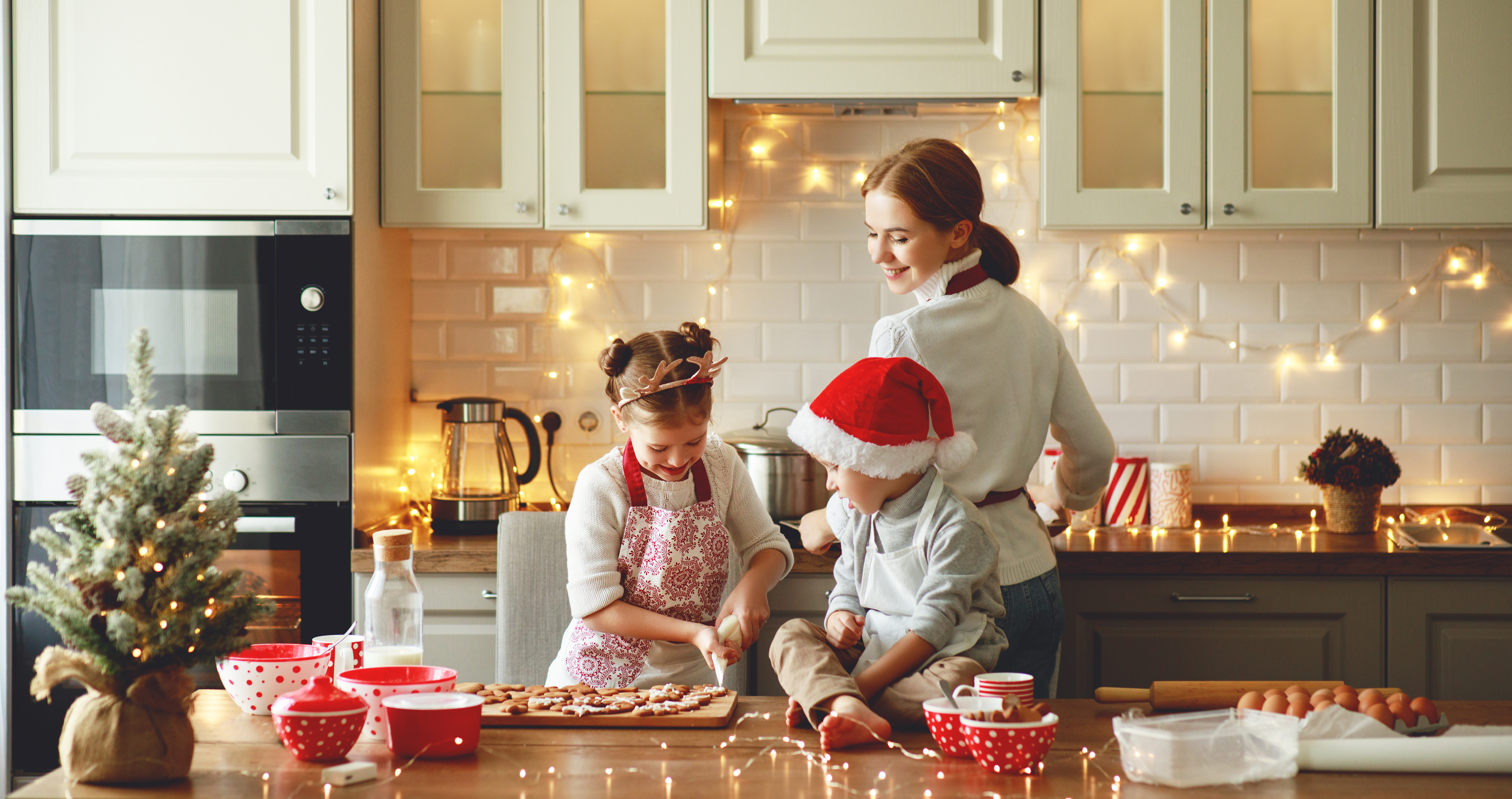 https://www.quietmark.com/uploads/News%20Coverage/t3-dec-2023/christmas-cooking-quiet-mark.jpeg